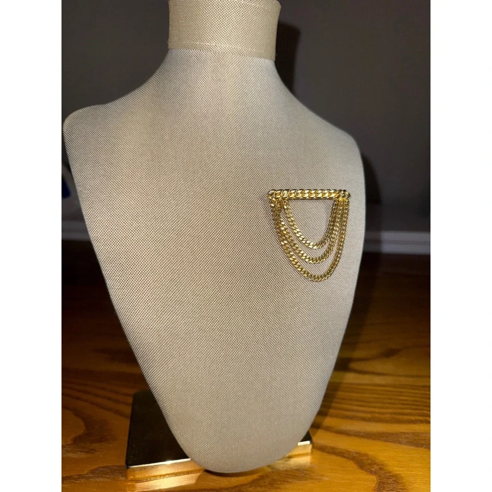 Gold Tone Triple Tier Curb Chain Swag Brooch Statement Lapel Pin
